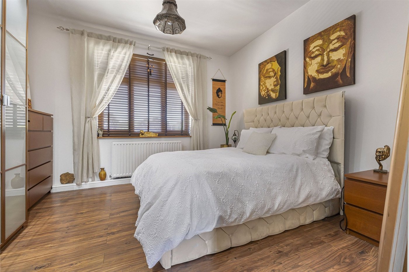 6 bedroom house for sale in Strood | Robinson Michael & Jackson