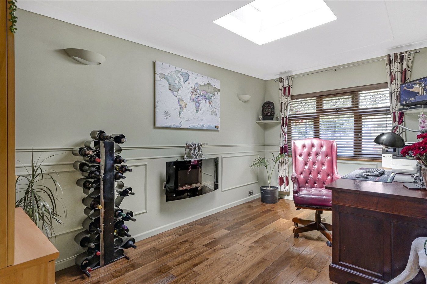 6 bedroom house for sale in Strood | Robinson Michael & Jackson