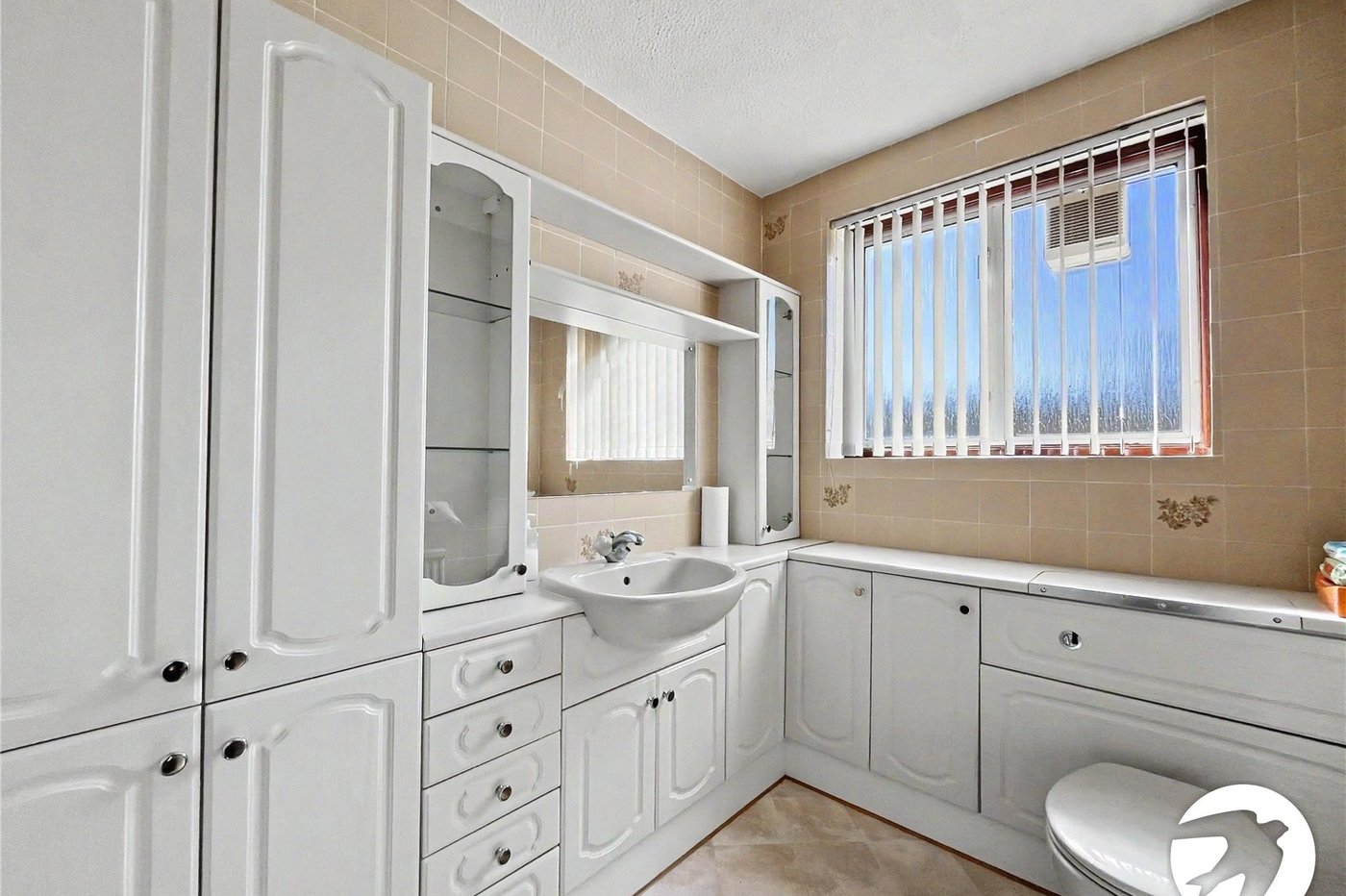 2 bedroom house for sale in Chatham | Robinson Michael & Jackson