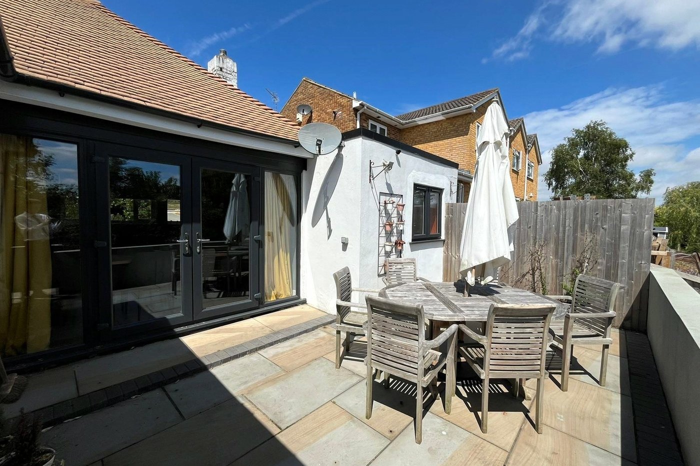 4 bedroom bungalow for sale in Davis Estate | Robinson Michael & Jackson