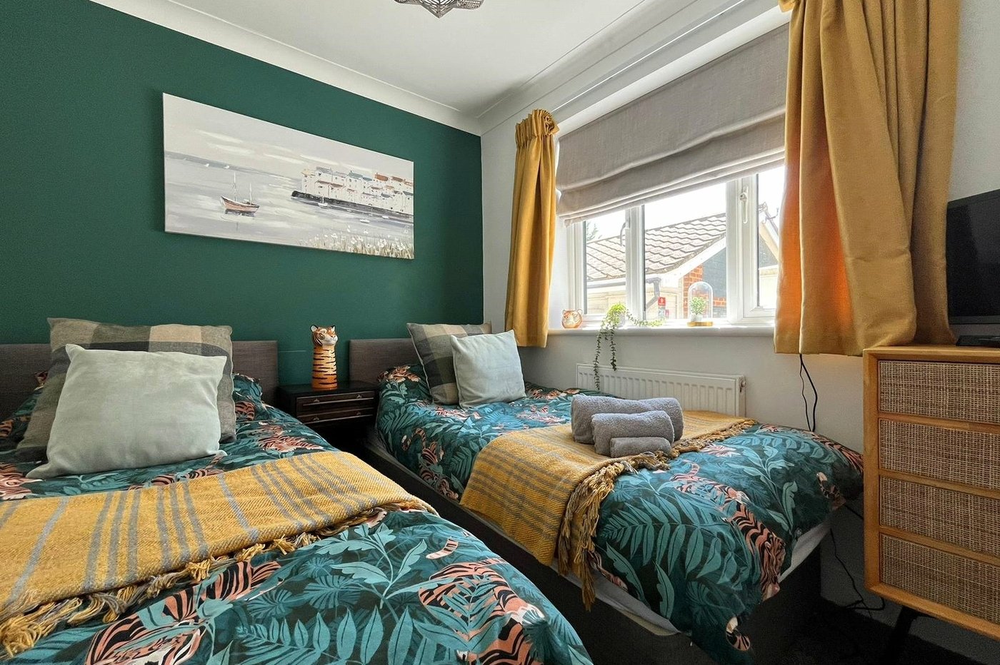 4 bedroom bungalow for sale in Davis Estate | Robinson Michael & Jackson