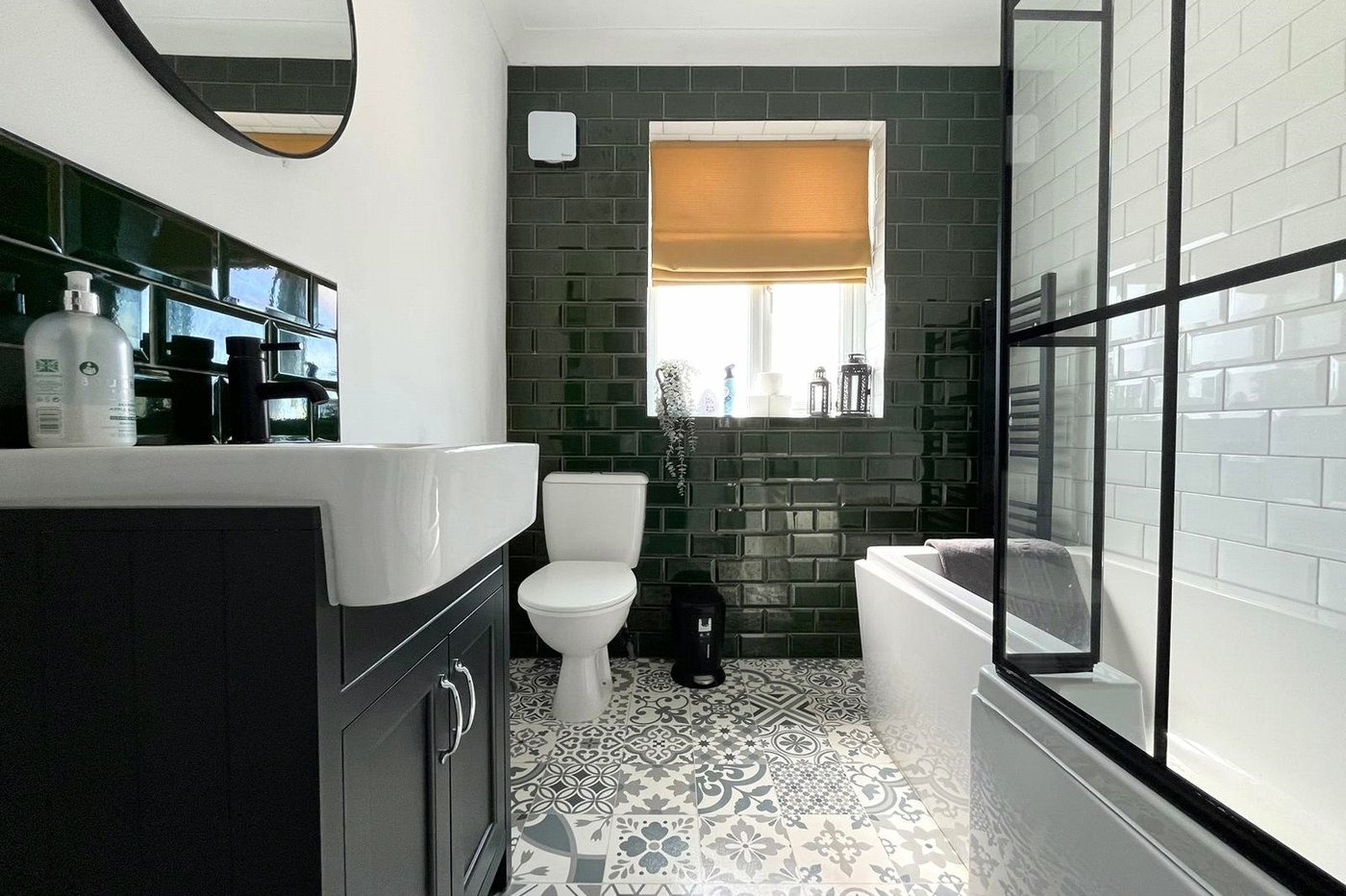 4 bedroom bungalow for sale in Davis Estate | Robinson Michael & Jackson