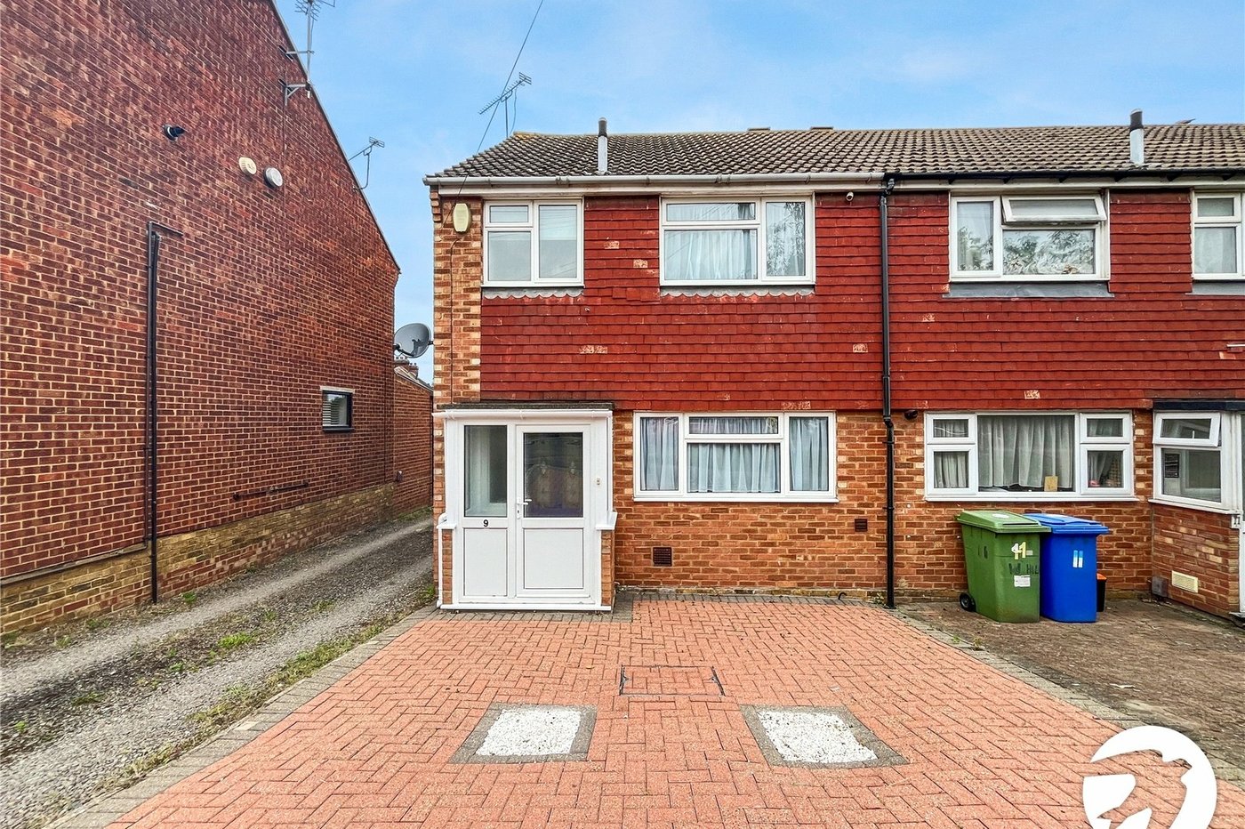 3 bedroom house for sale in Sittingbourne | Robinson Michael & Jackson