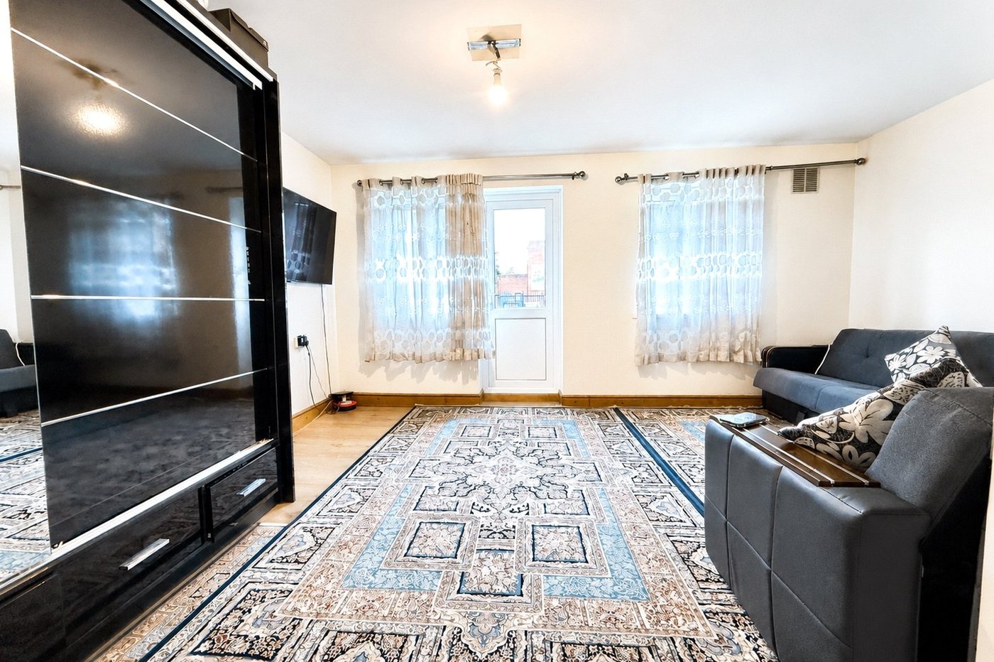 property for sale in London | Robinson Jackson