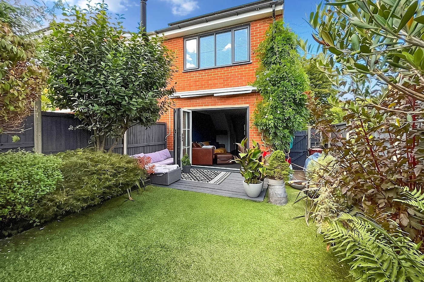 2 bedroom house for sale in Lordswood | Robinson Michael & Jackson