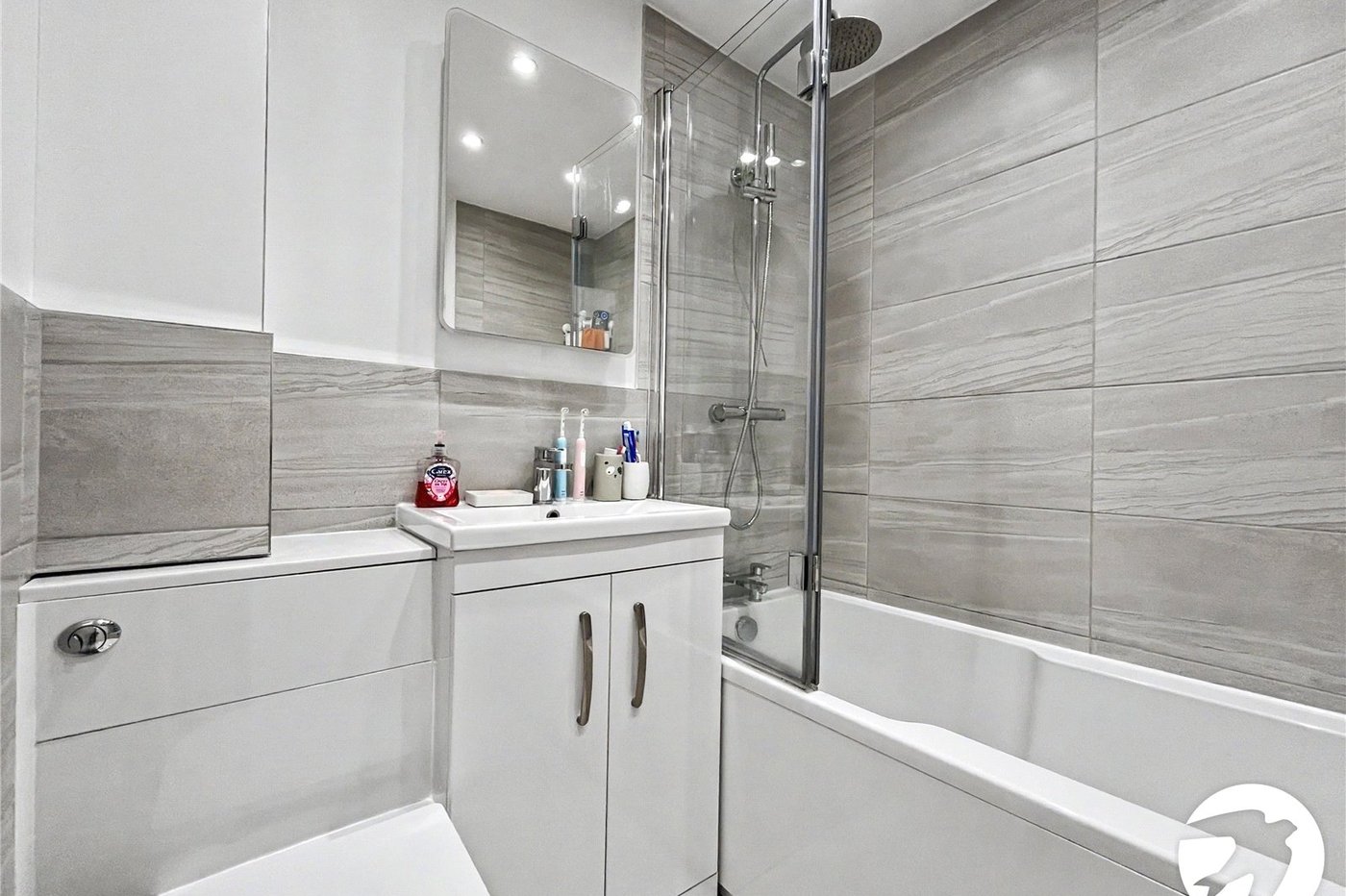 2 bedroom house for sale in Lordswood | Robinson Michael & Jackson