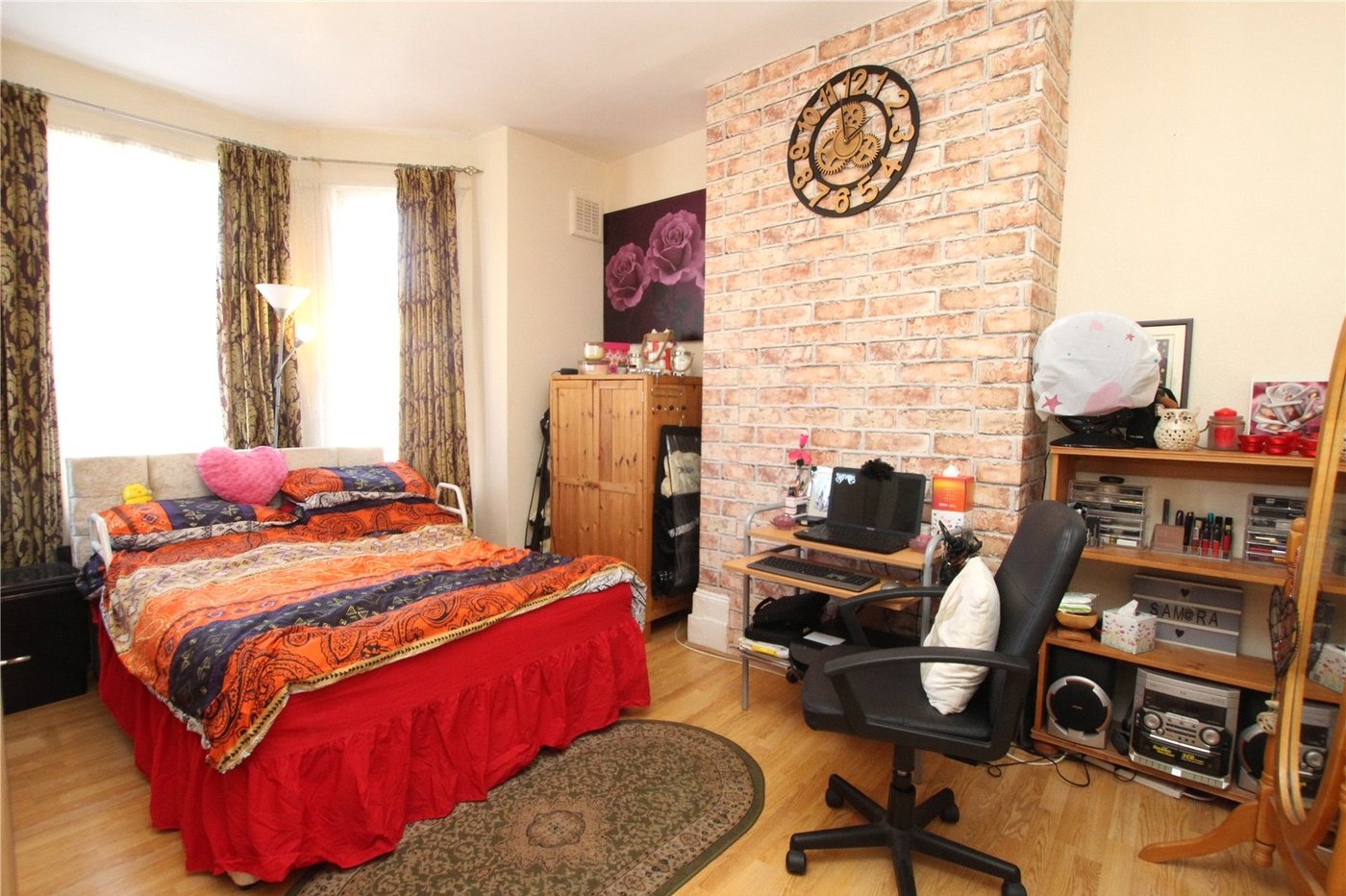 5 bedroom house for sale in London | Robinson Jackson