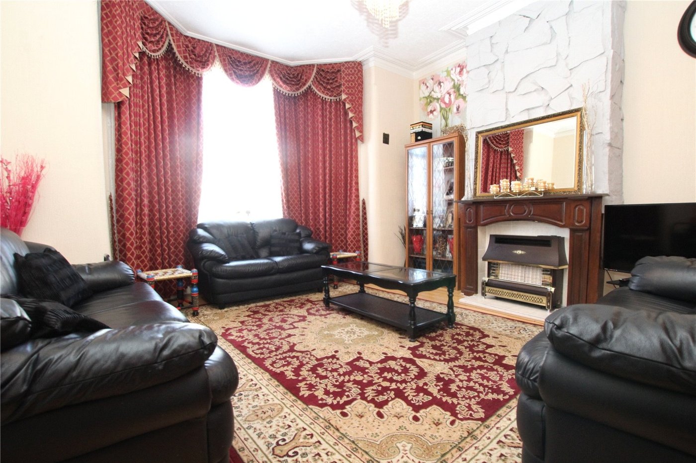 5 bedroom house for sale in London | Robinson Jackson