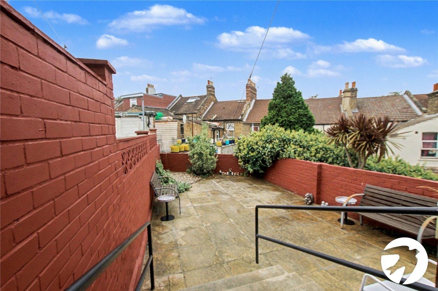 5 bedroom house for sale in London | Robinson Jackson