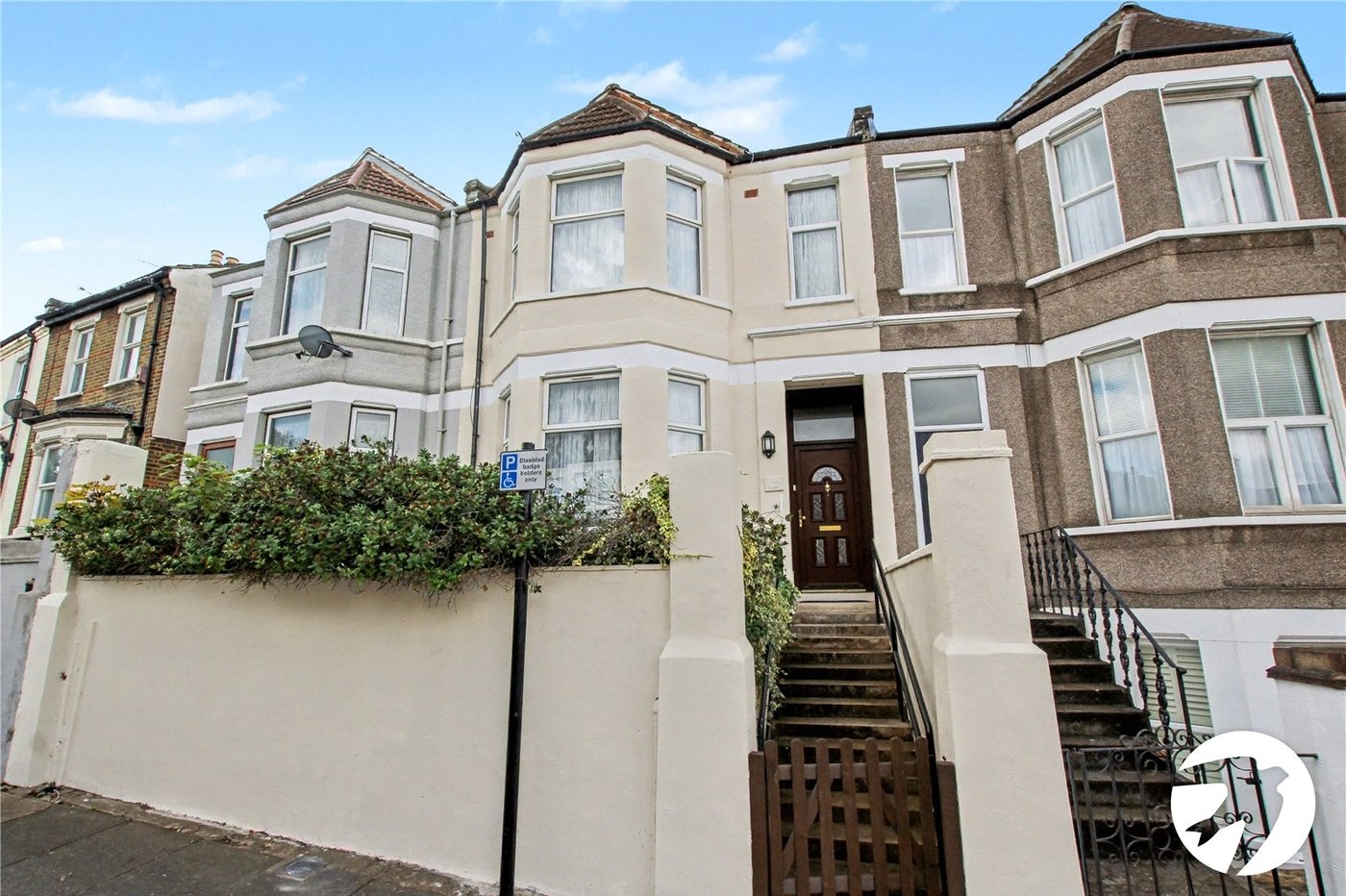 5 bedroom house for sale in London | Robinson Jackson