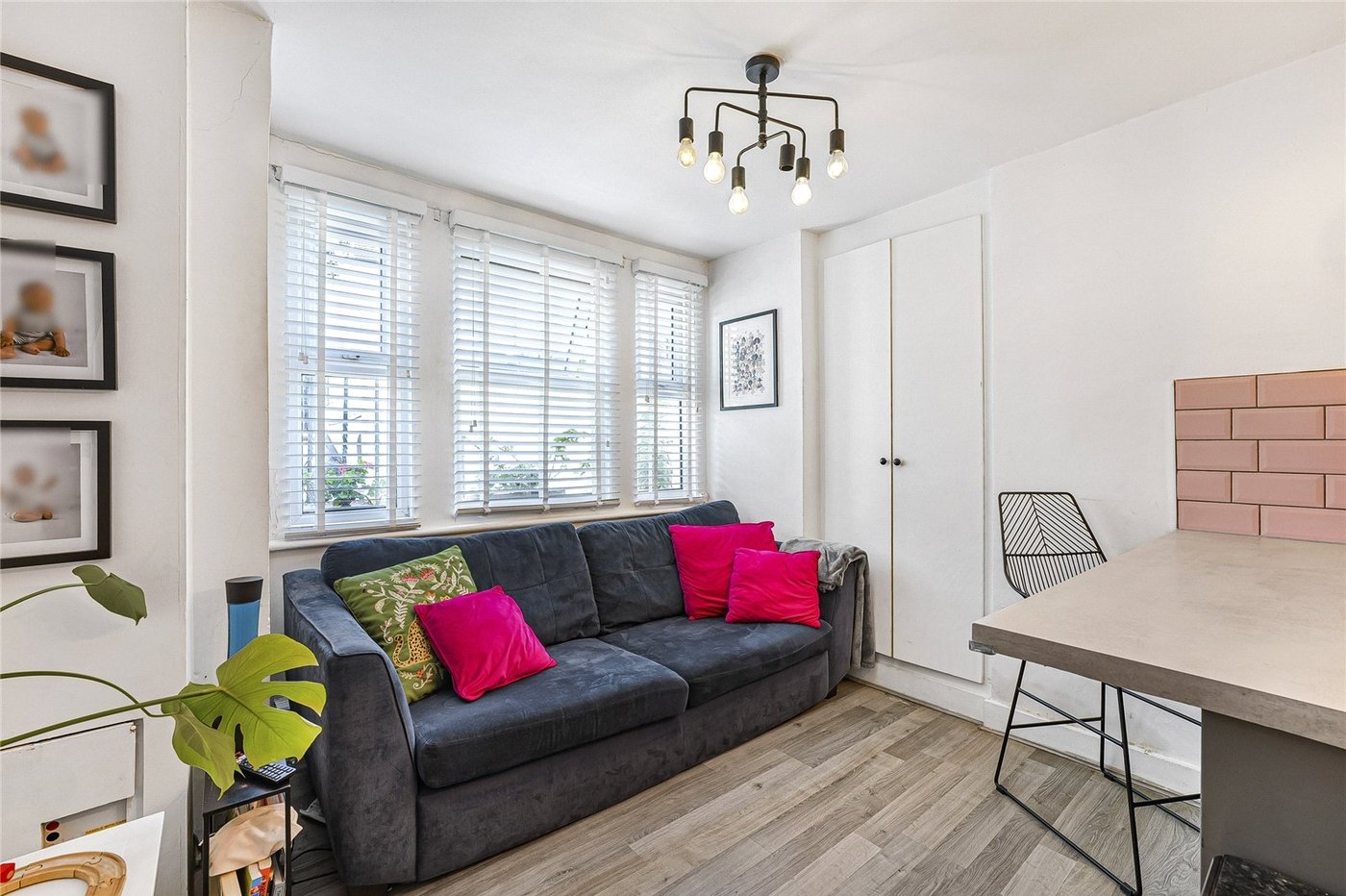 2 bedroom property for sale in Plumstead | Robinson Jackson