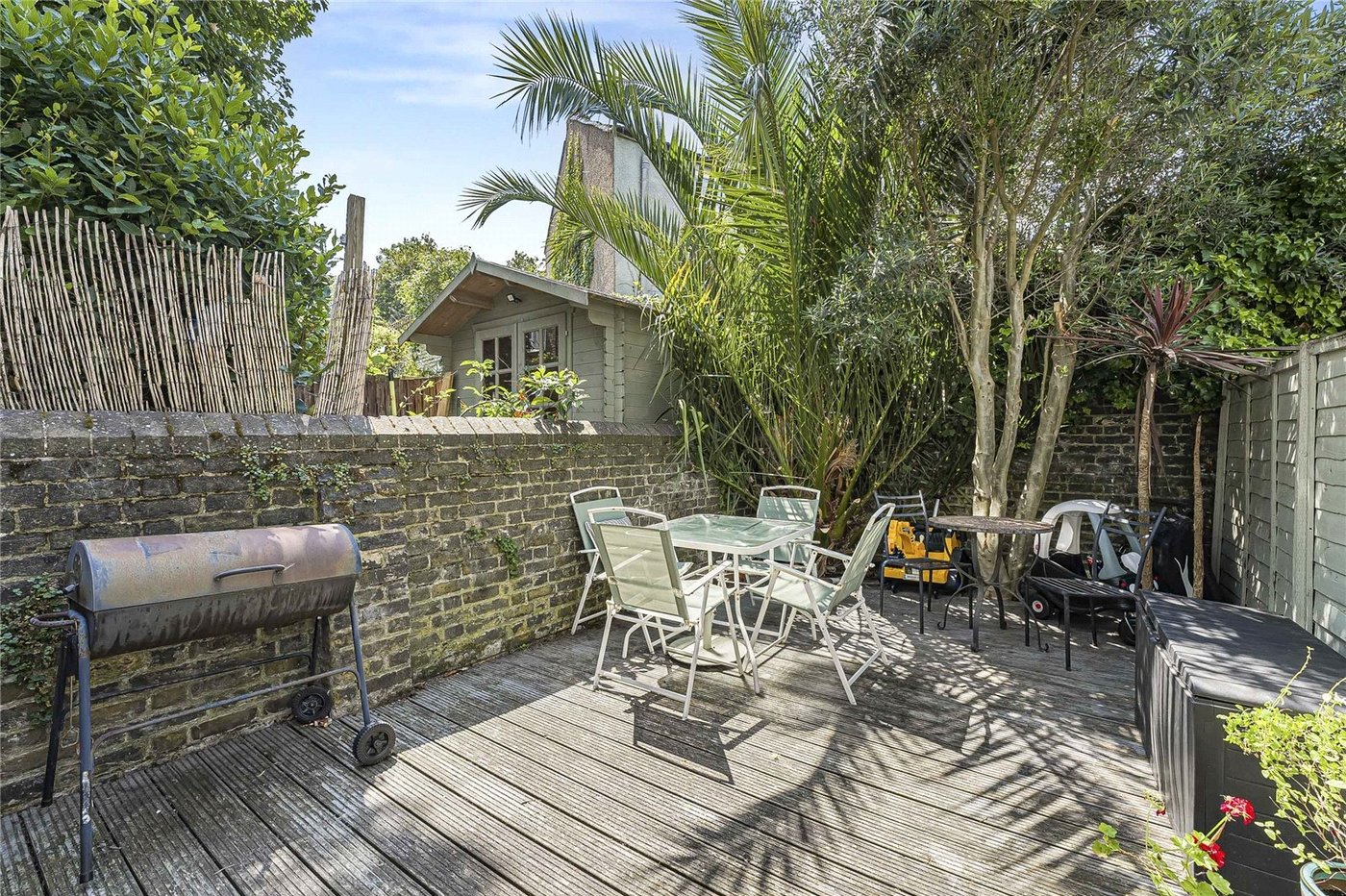 2 bedroom property for sale in Plumstead | Robinson Jackson