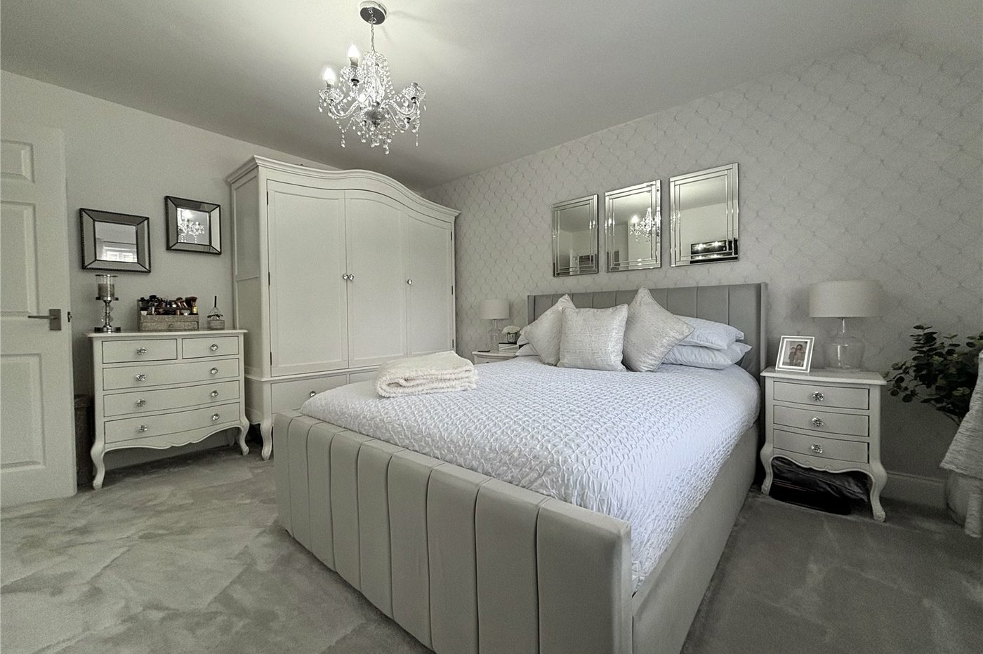 3 bedroom house for sale in Wayfield | Robinson Michael & Jackson