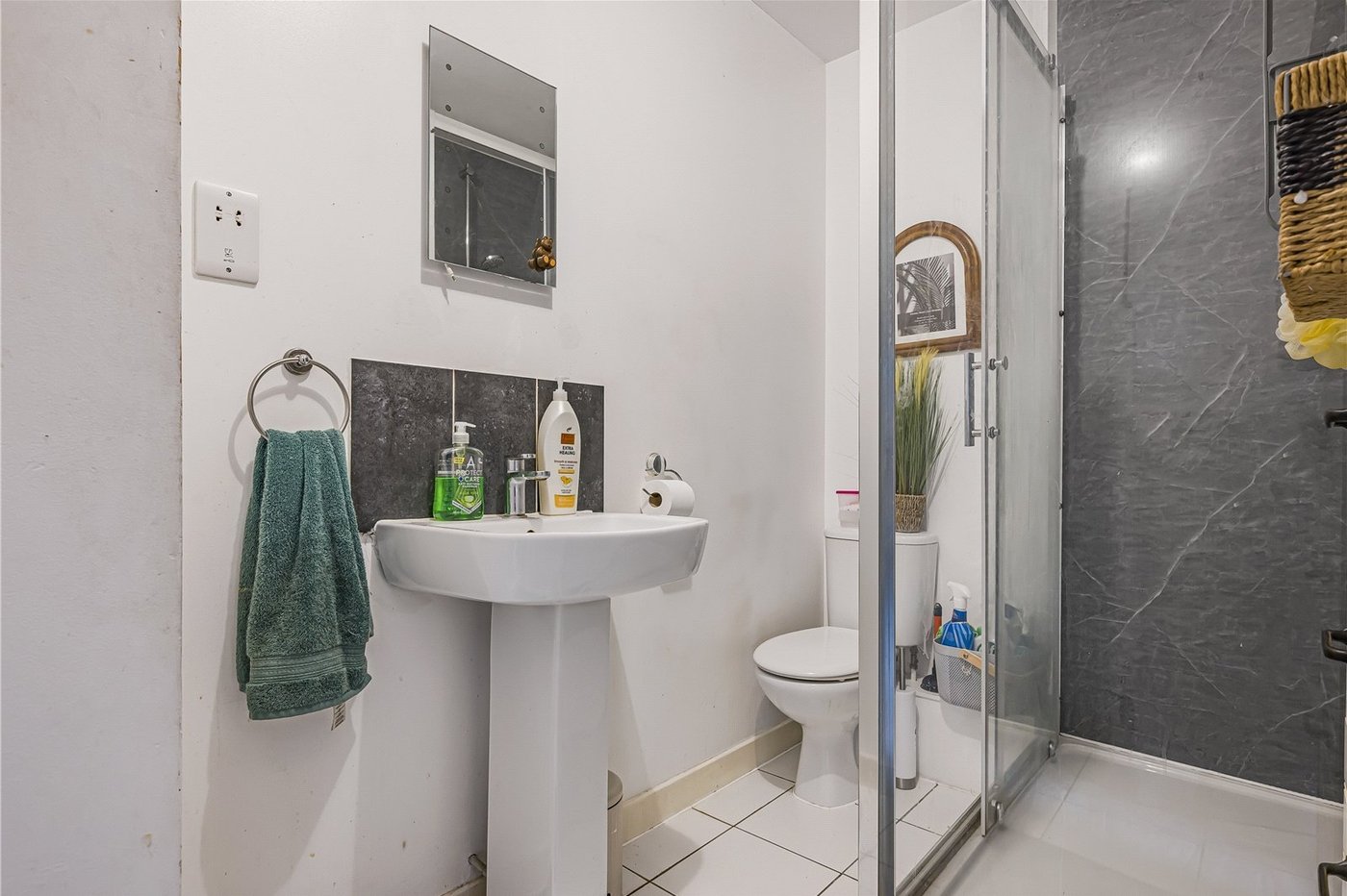 3 bedroom house for sale in Dartford | Robinson Jackson