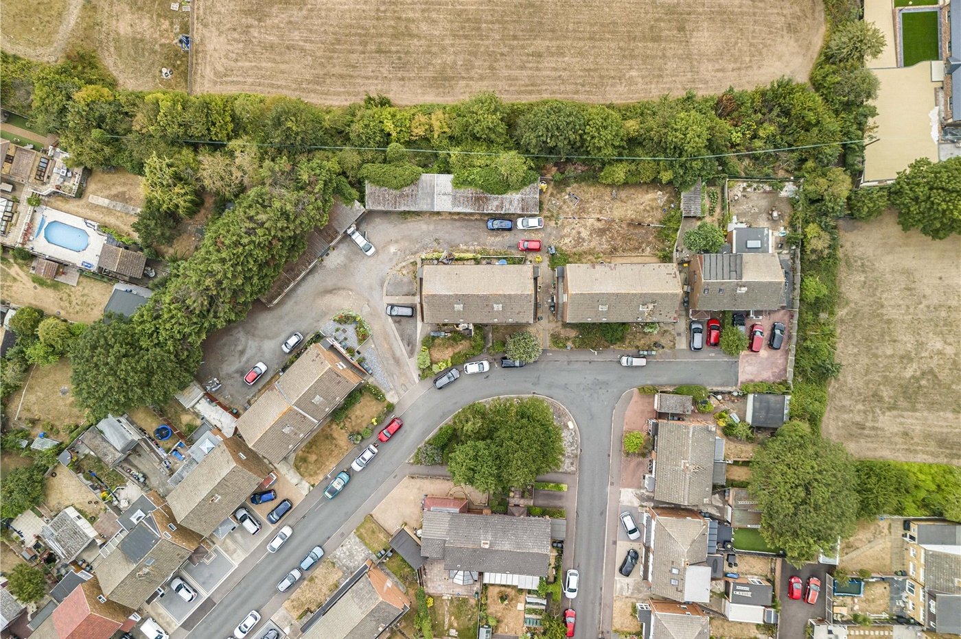 2 bedroom property for sale in Dartford | Robinson Jackson