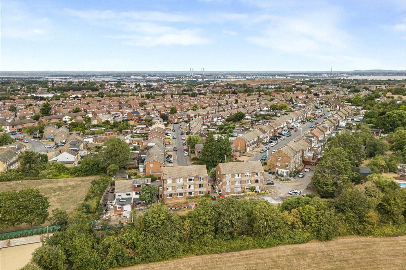 2 bedroom property for sale in Dartford | Robinson Jackson