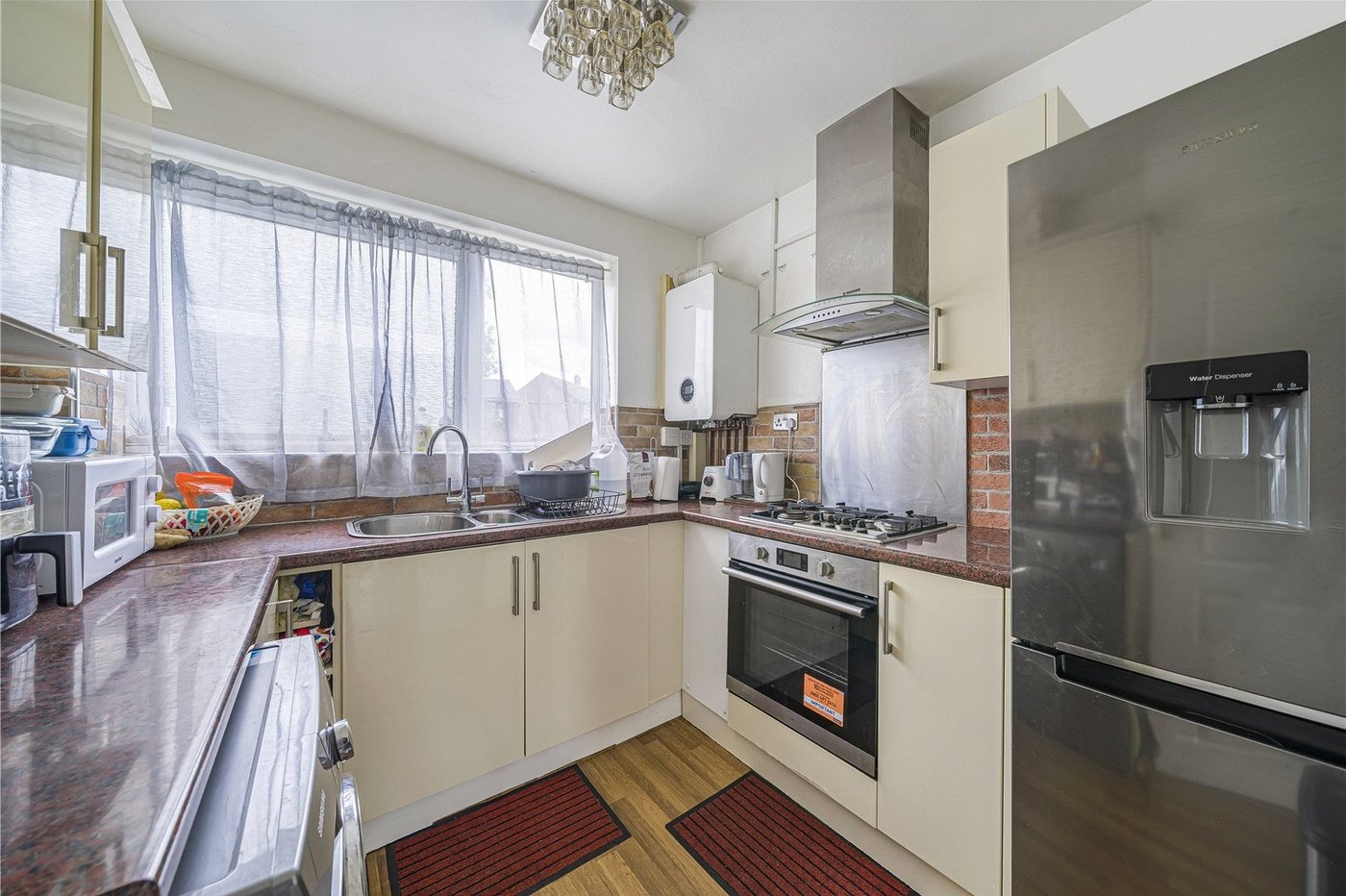 2 bedroom property for sale in Dartford | Robinson Jackson