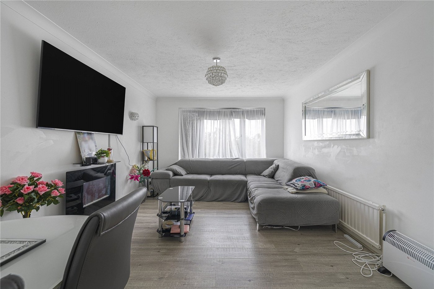 2 bedroom property for sale in Dartford | Robinson Jackson