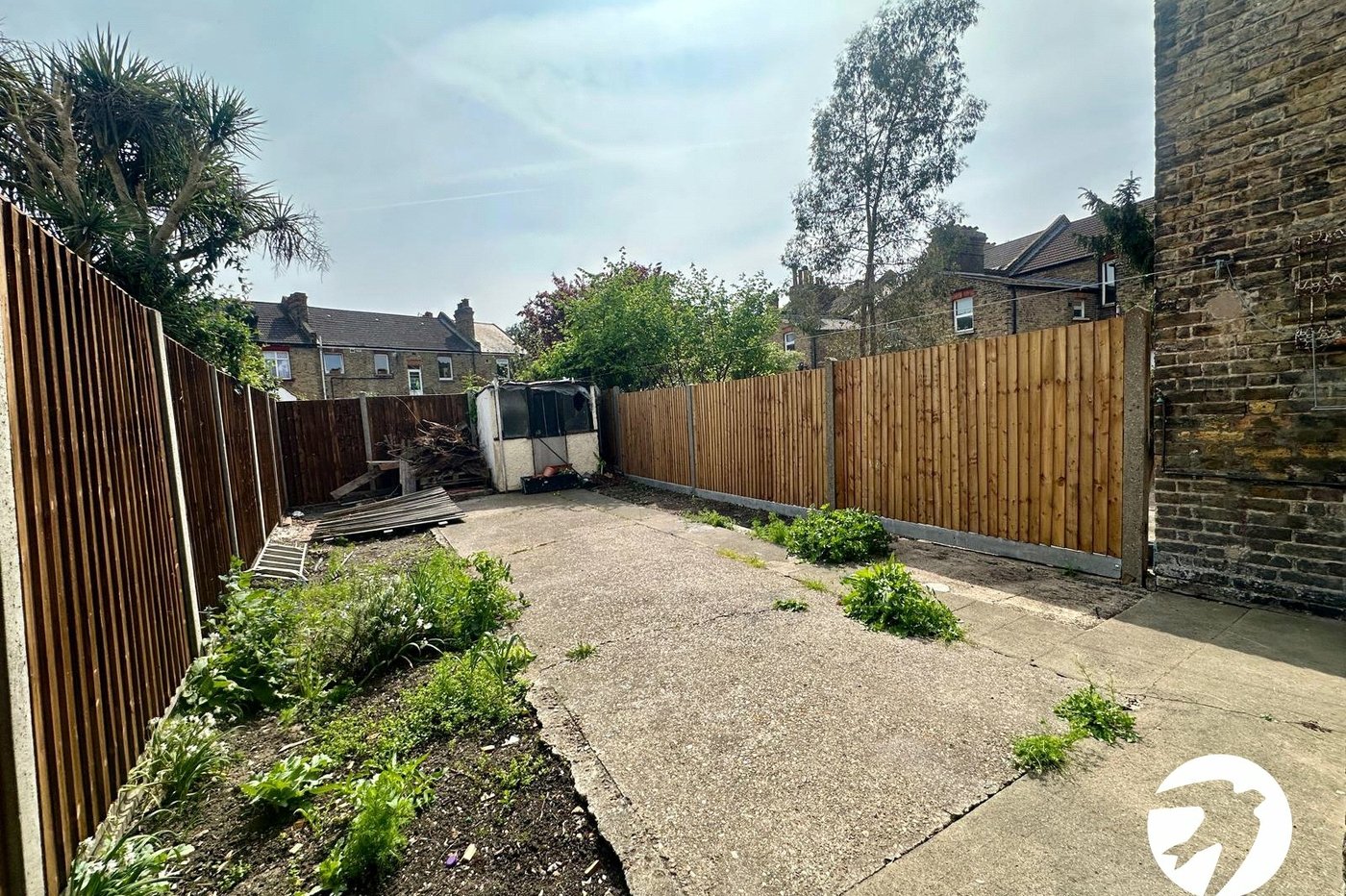 3 bedroom house for sale in London | Robinson Jackson