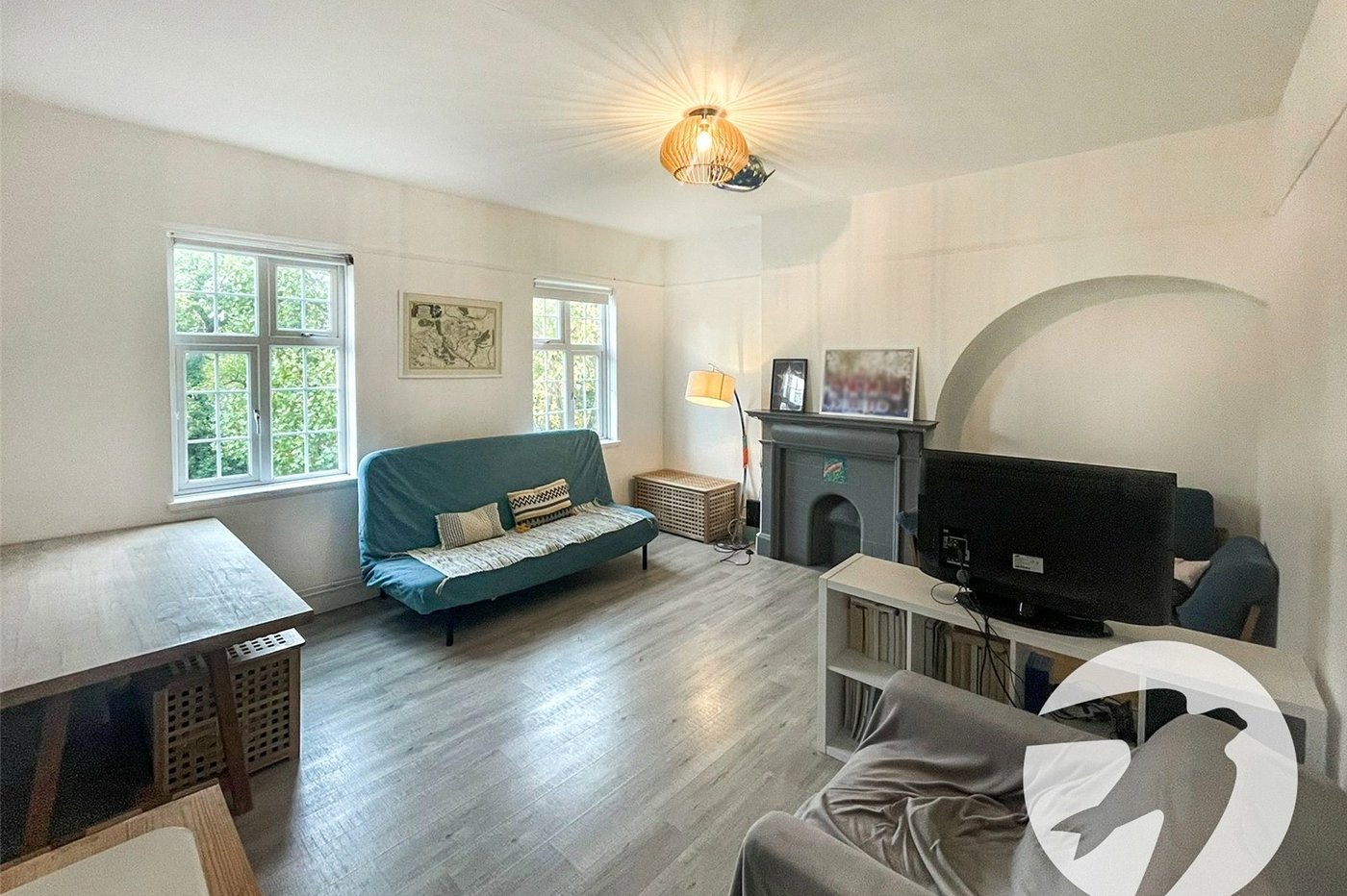 3 bedroom property for sale in London | Robinson Jackson