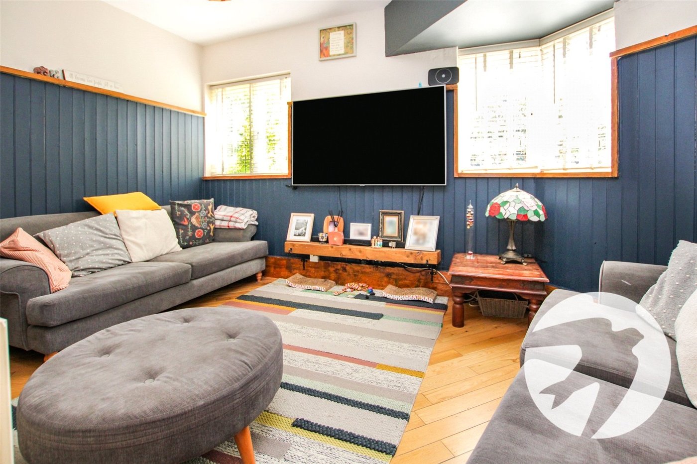 3 bedroom house for sale in London | Robinson Jackson