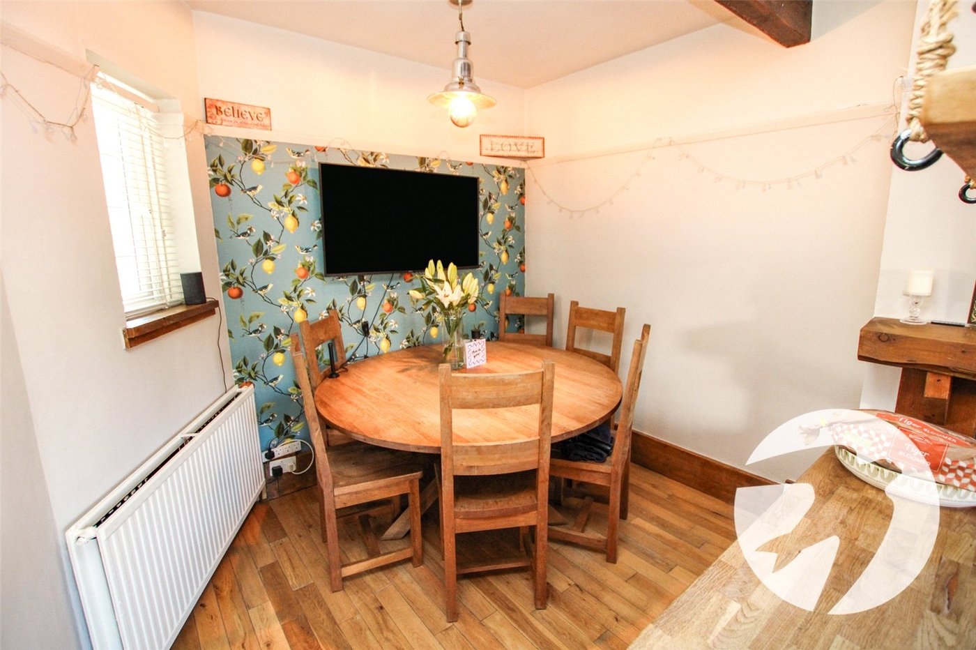 3 bedroom house for sale in London | Robinson Jackson
