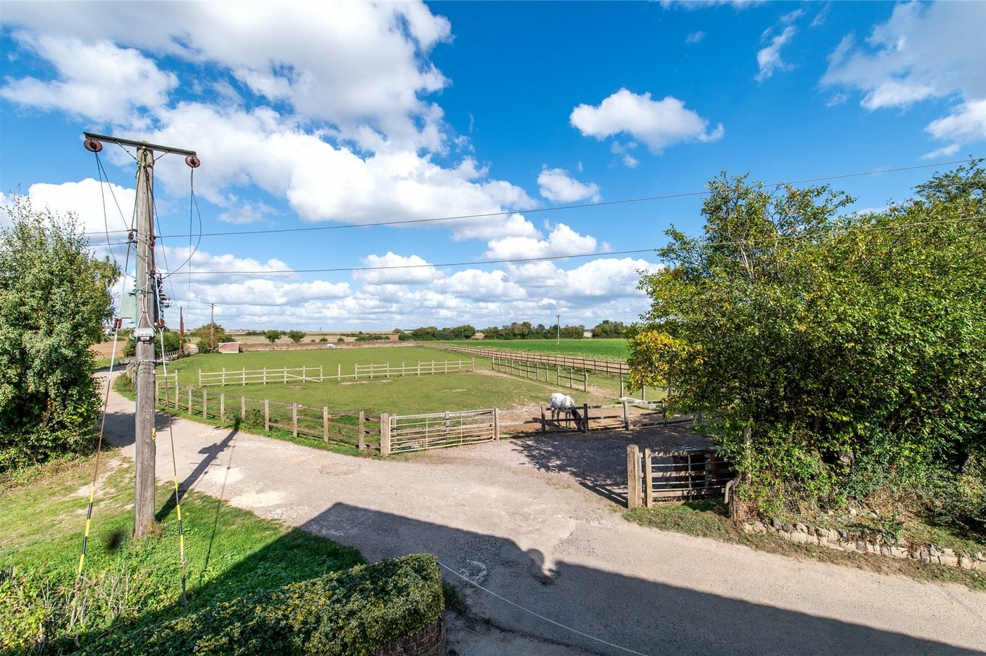 4 bedroom house for sale in Cliffe | Robinson Michael & Jackson