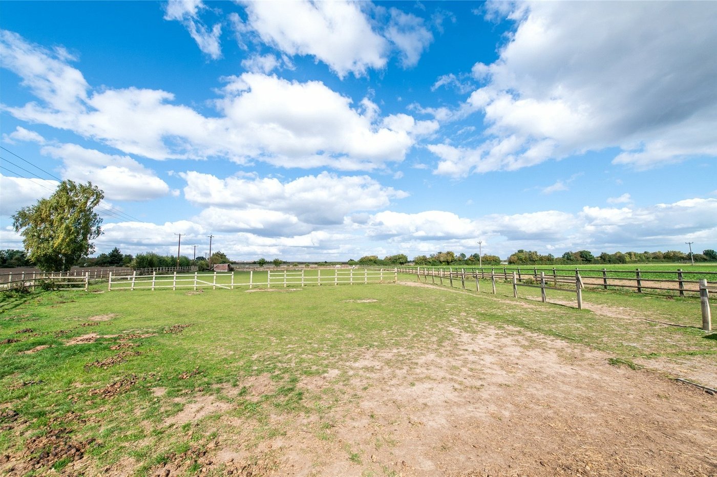 4 bedroom house for sale in Cliffe | Robinson Michael & Jackson