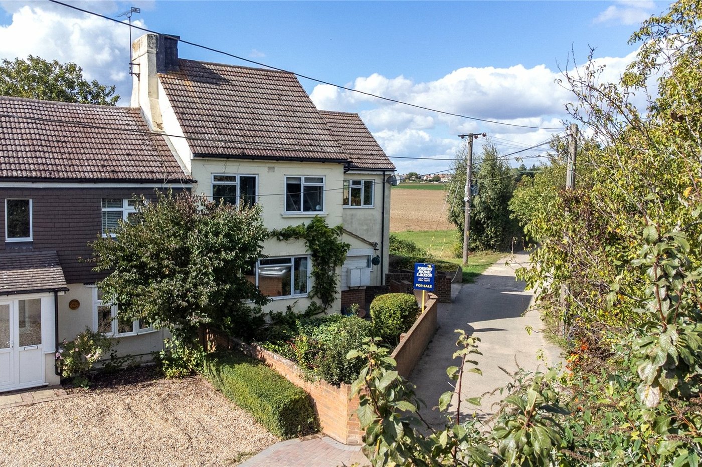 4 bedroom house for sale in Cliffe | Robinson Michael & Jackson