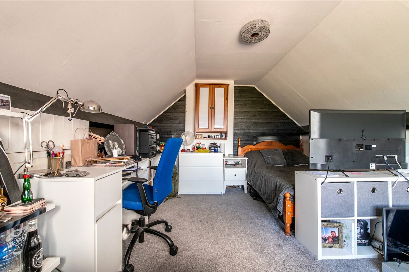 4 bedroom house for sale in Cliffe | Robinson Michael & Jackson