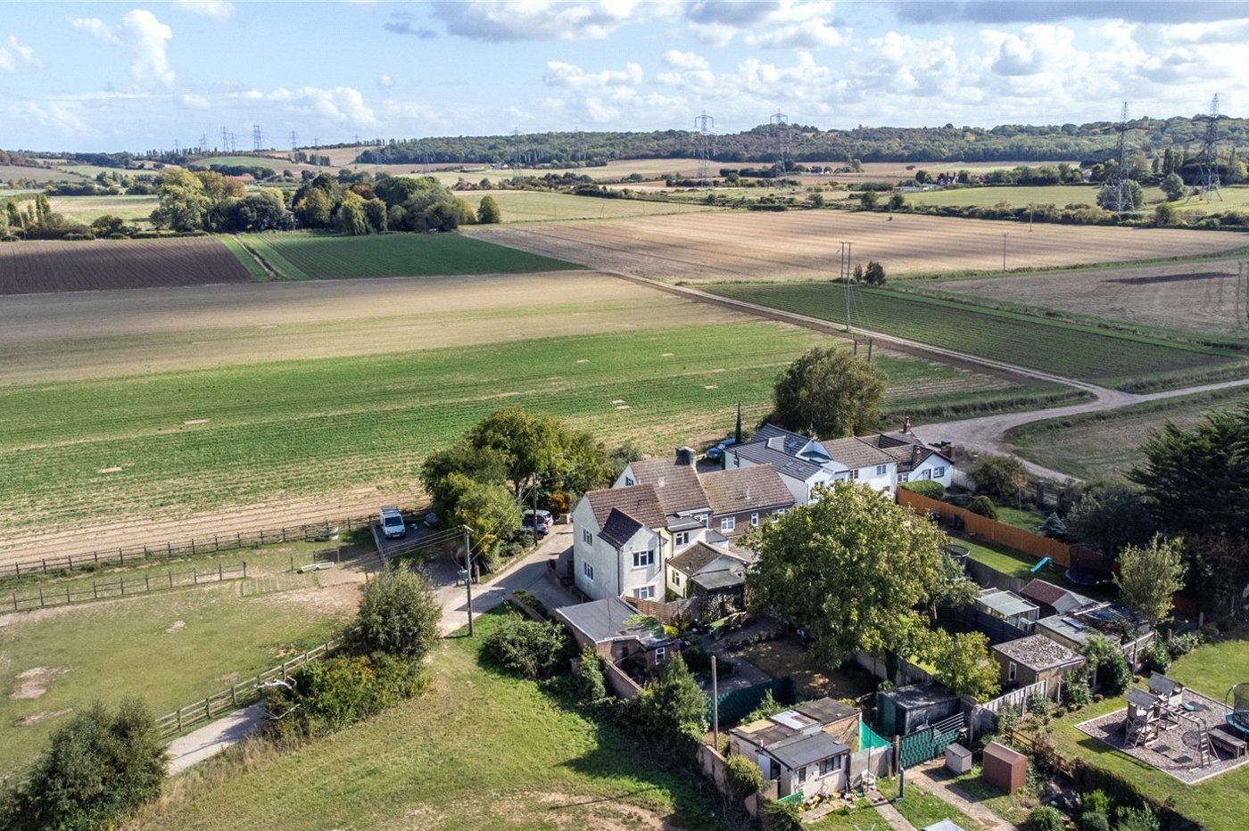 4 bedroom house for sale in Cliffe | Robinson Michael & Jackson