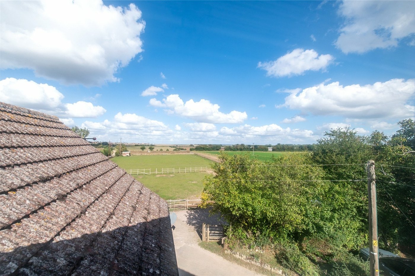 4 bedroom house for sale in Cliffe | Robinson Michael & Jackson