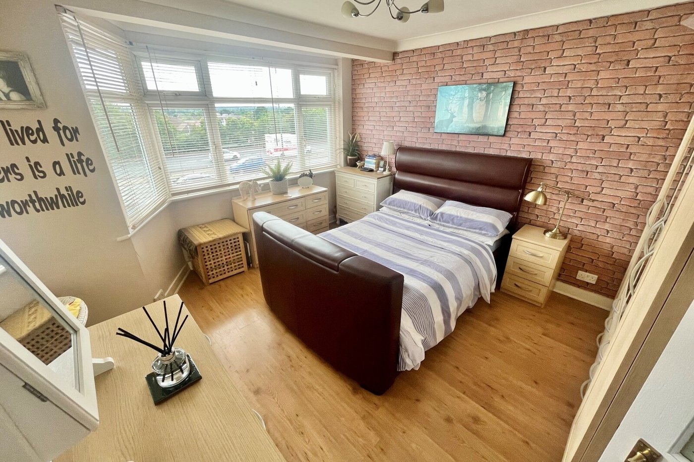 3 bedroom house for sale in Sidcup | Robinson Jackson