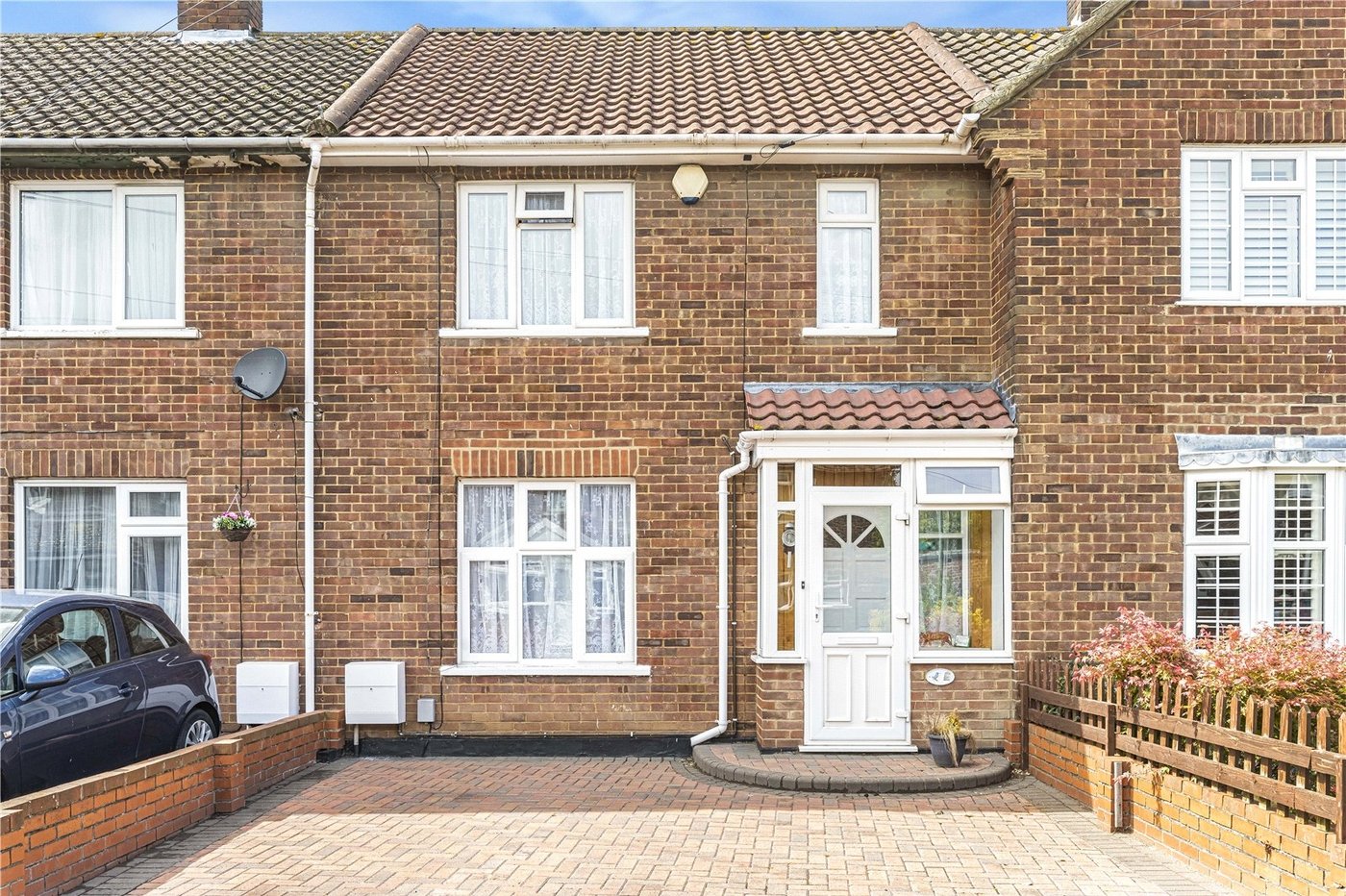 2 bedroom house for sale in Dartford | Robinson Jackson