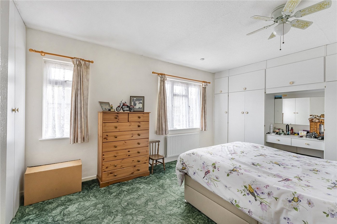2 bedroom house for sale in Dartford | Robinson Jackson