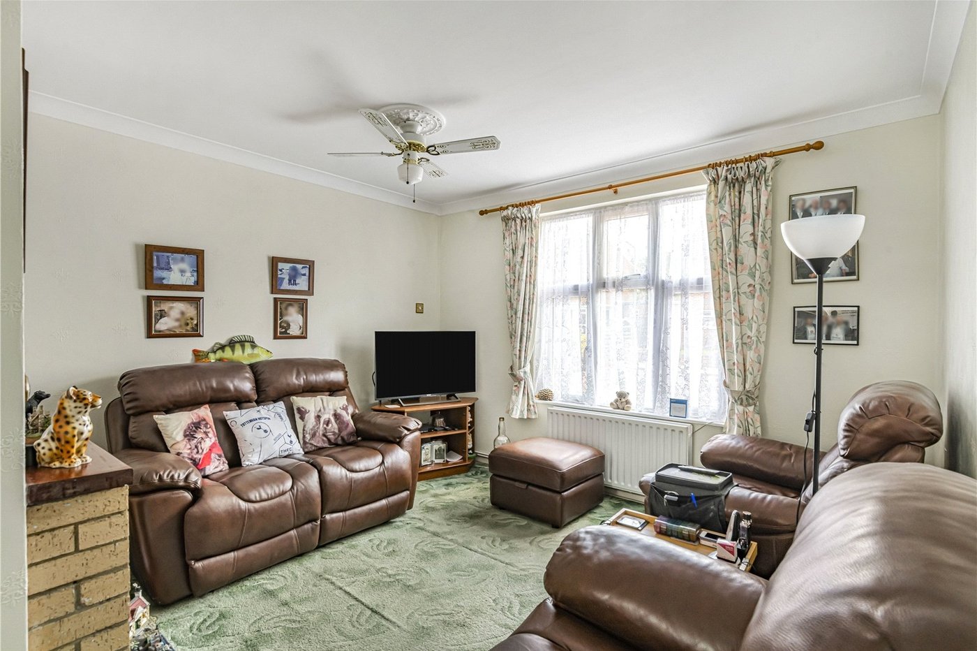 2 bedroom house for sale in Dartford | Robinson Jackson