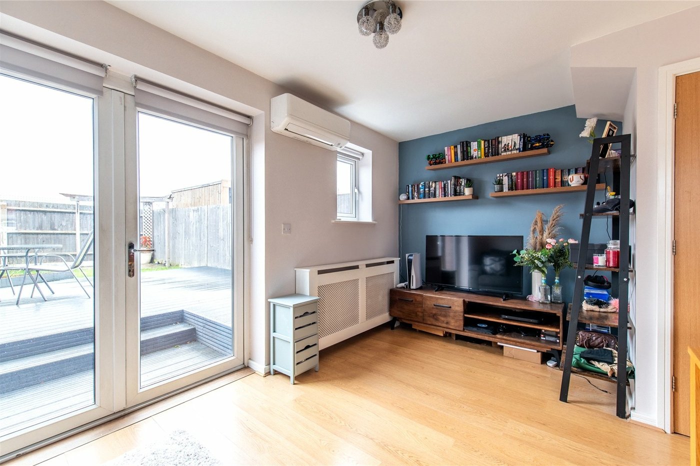 2 bedroom house for sale in Northfleet | Robinson Michael & Jackson