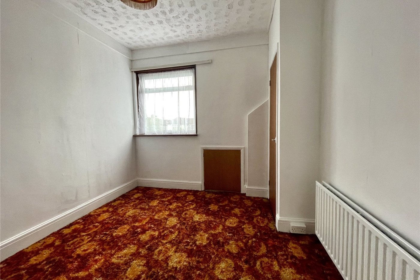 house for sale in Welling, Kent, DA16 Robinson Jackson