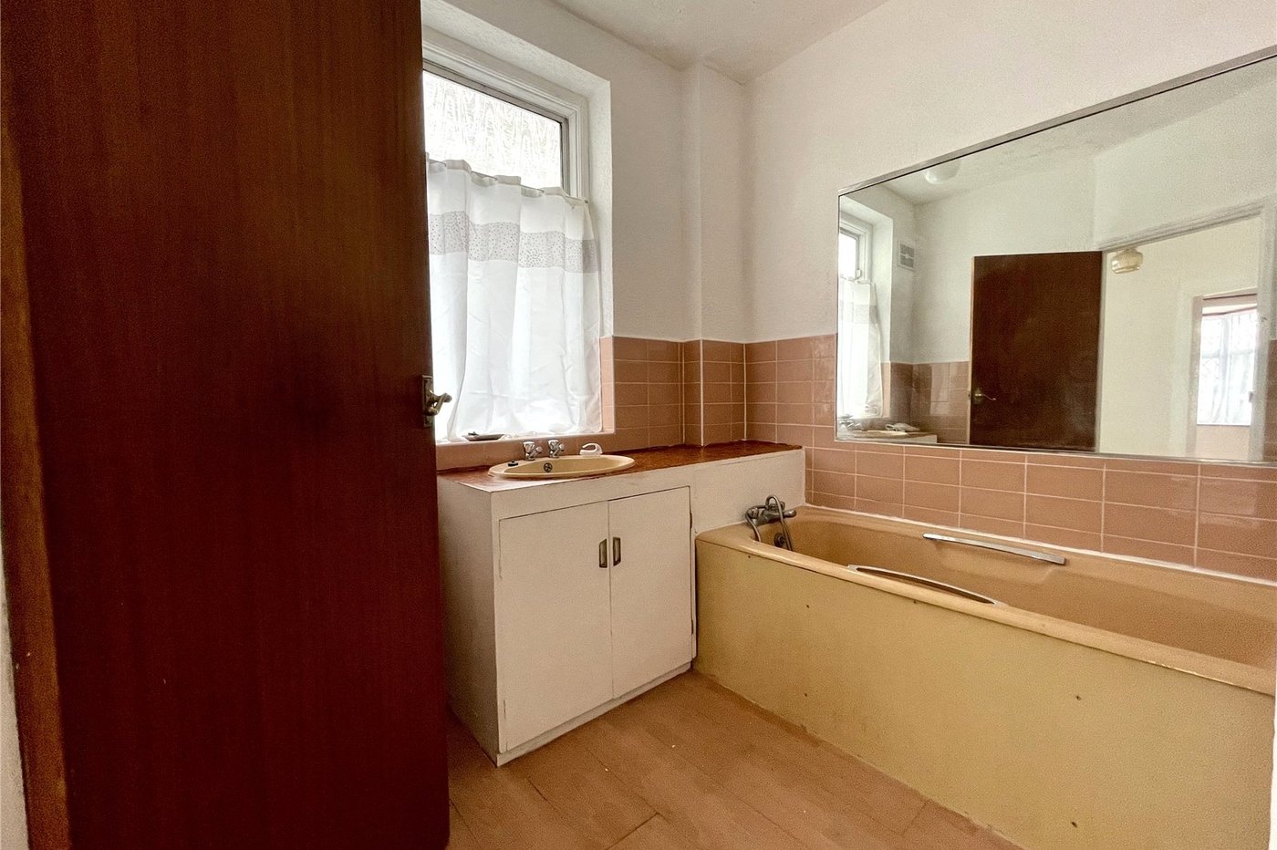 house for sale in Welling, Kent, DA16 Robinson Jackson