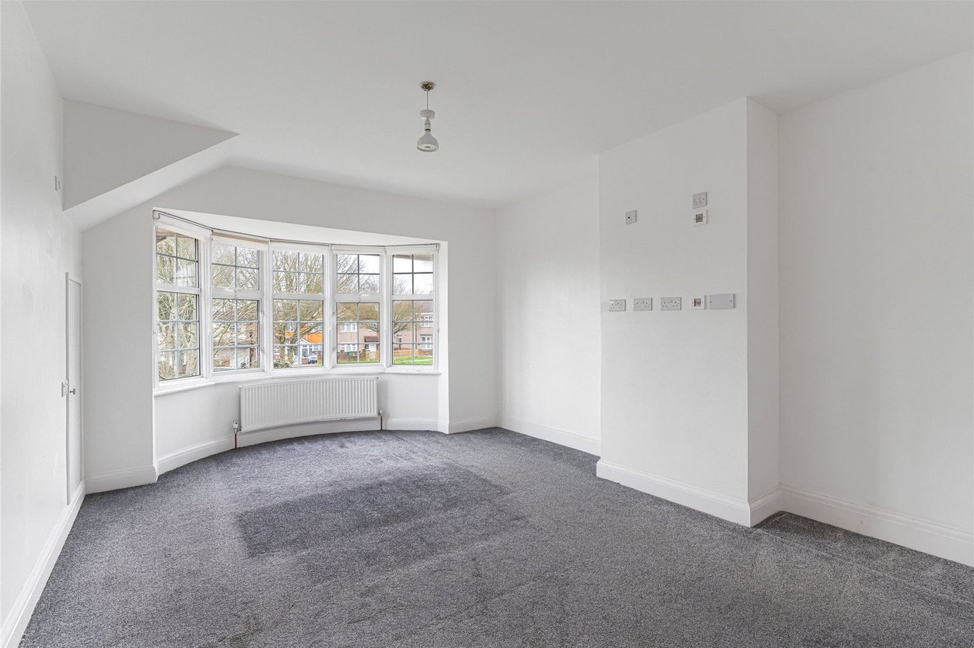 5 bedroom house for sale in Welling | Robinson Jackson