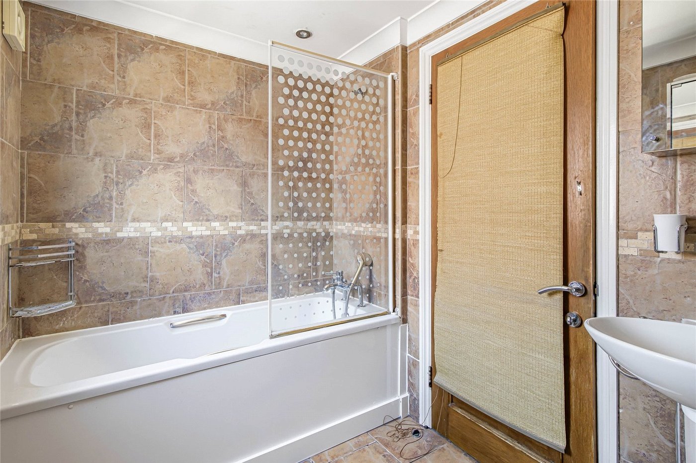 5 bedroom house for sale in Welling | Robinson Jackson