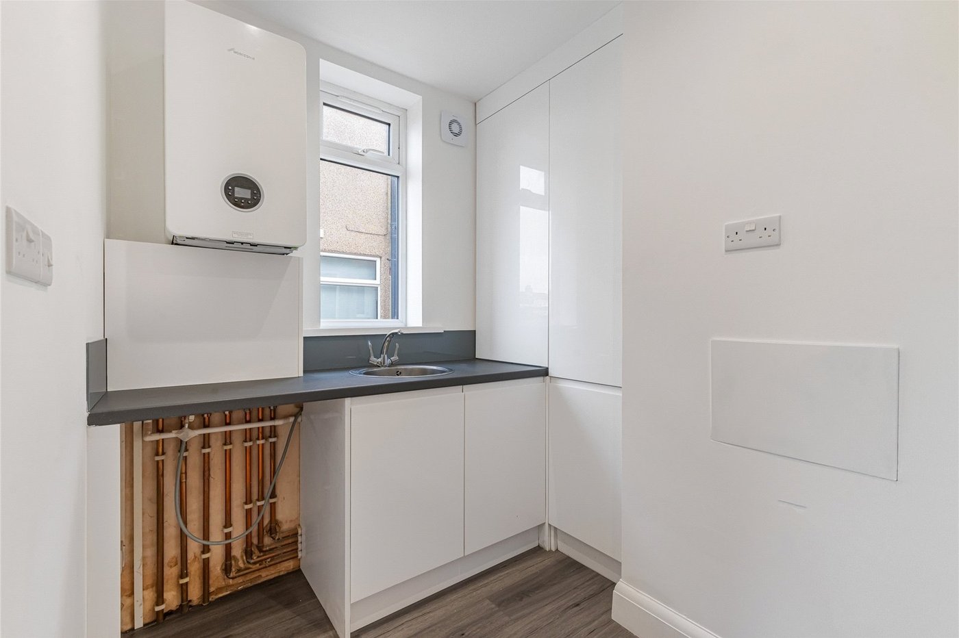 5 bedroom house for sale in Welling | Robinson Jackson