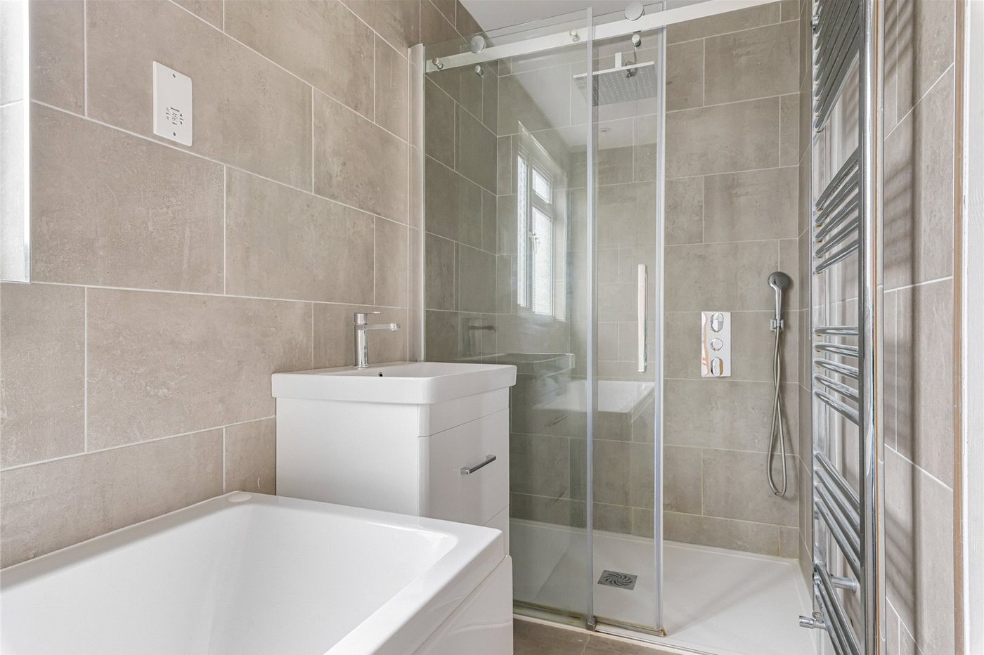 5 bedroom house for sale in Welling | Robinson Jackson