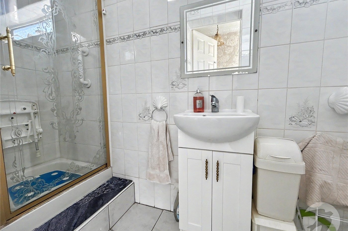 3 bedroom house for sale in Sidcup | Robinson Jackson