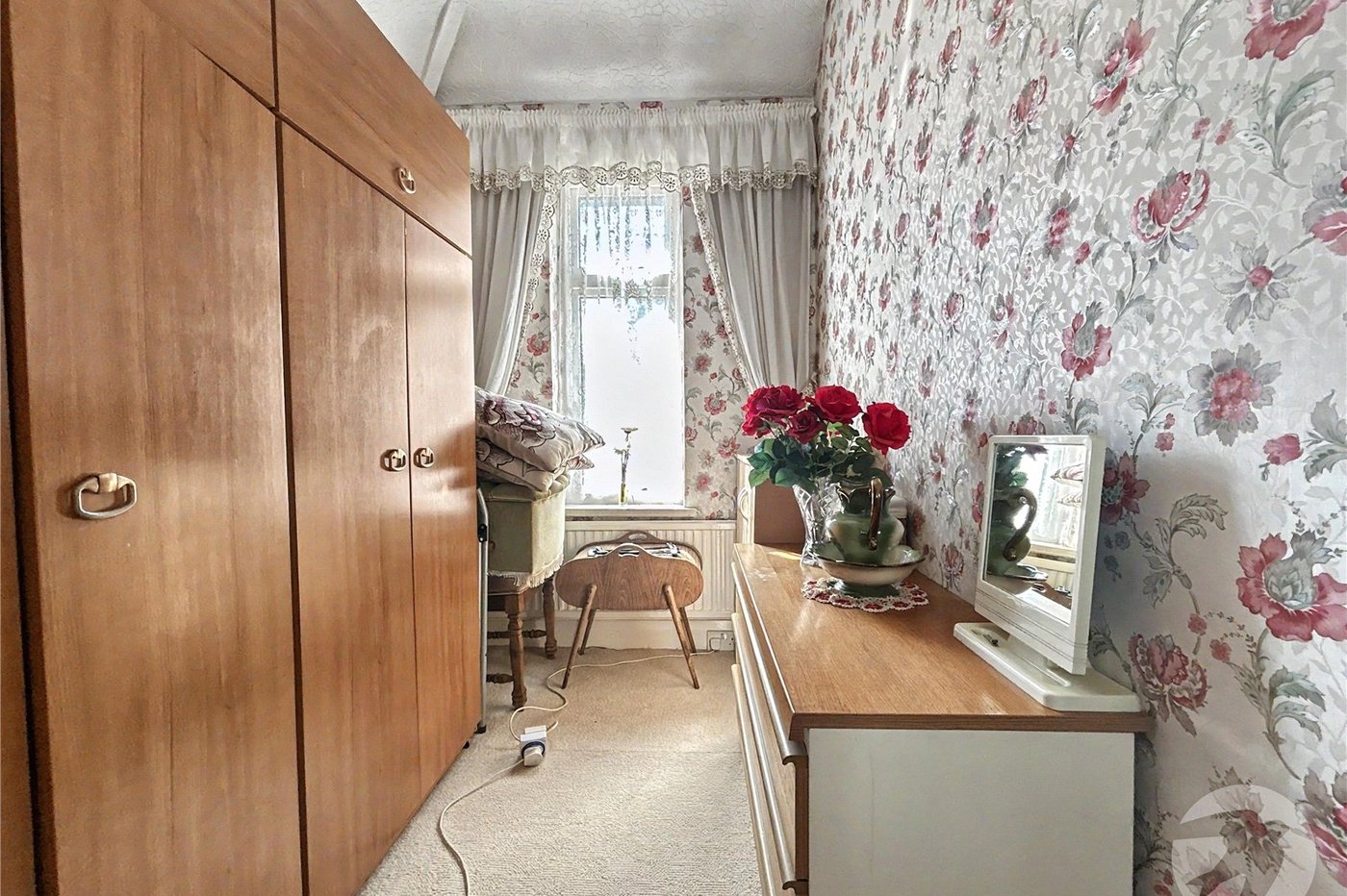 3 bedroom house for sale in Sidcup | Robinson Jackson