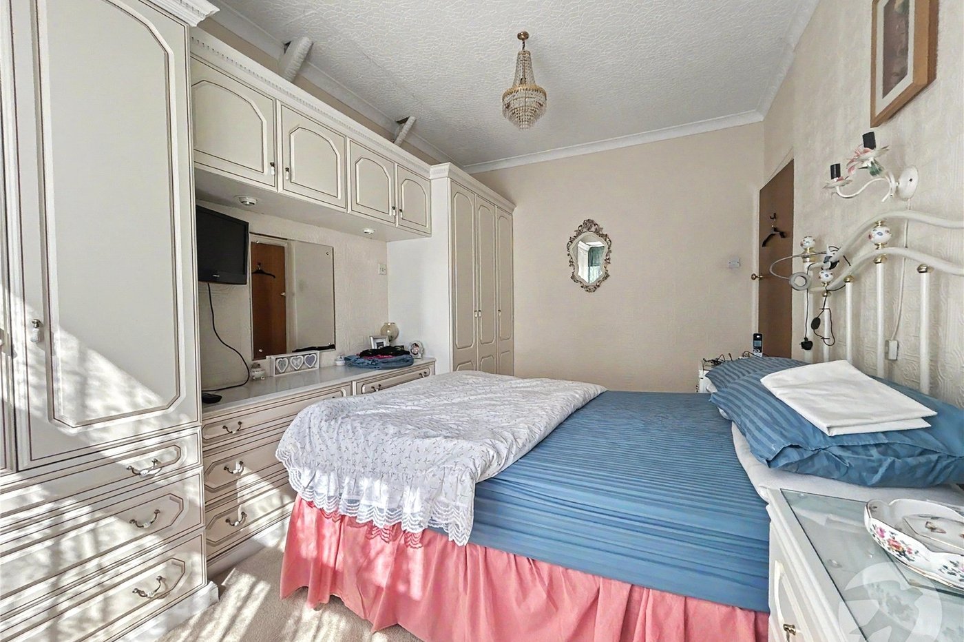 3 bedroom house for sale in Sidcup | Robinson Jackson