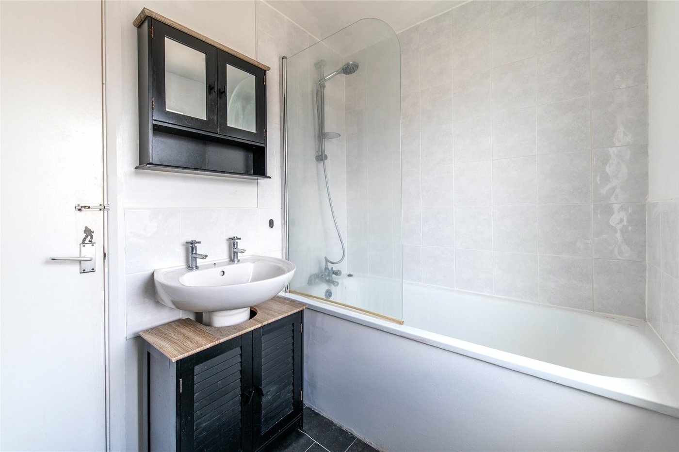 4 bedroom house for sale in Gravesend | Robinson Michael & Jackson