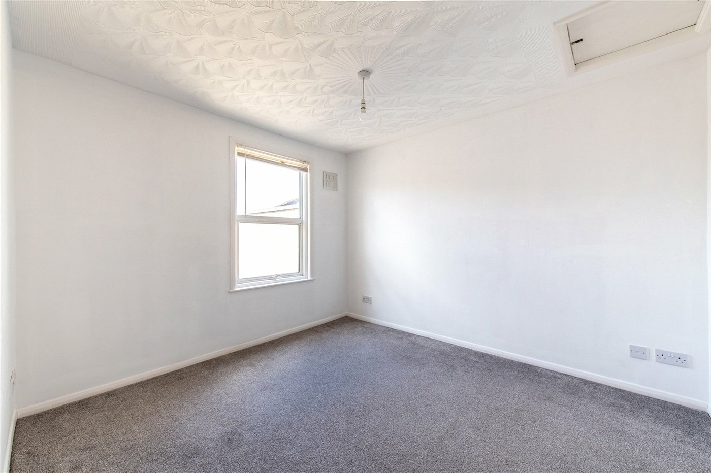 4 bedroom house for sale in Gravesend | Robinson Michael & Jackson