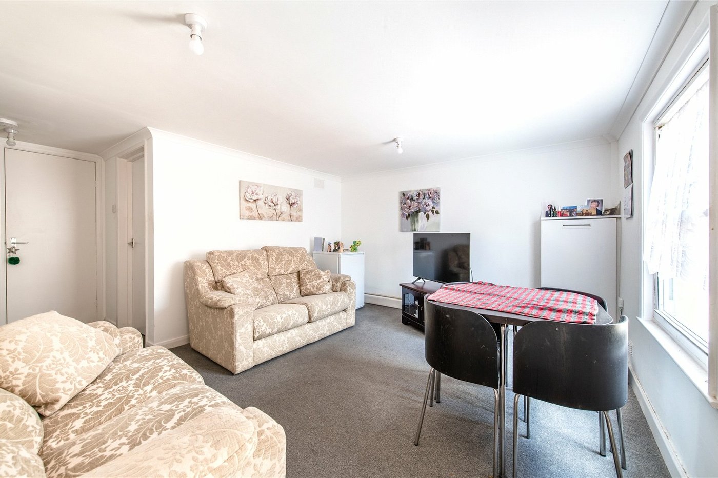 4 bedroom house for sale in Gravesend | Robinson Michael & Jackson