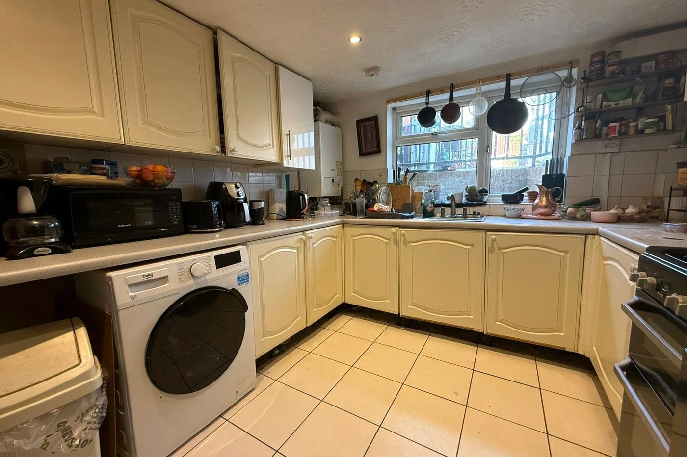 4 bedroom house for sale in Gravesend | Robinson Michael & Jackson